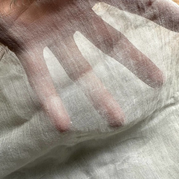 SUSS Featherweight Silk Blend Scarf Gray - Picture 7 of 7